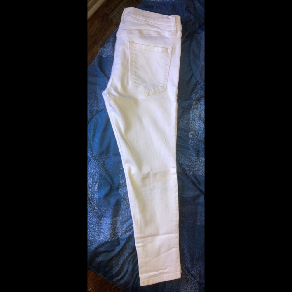 Free people white skinny jeans size 28 $30